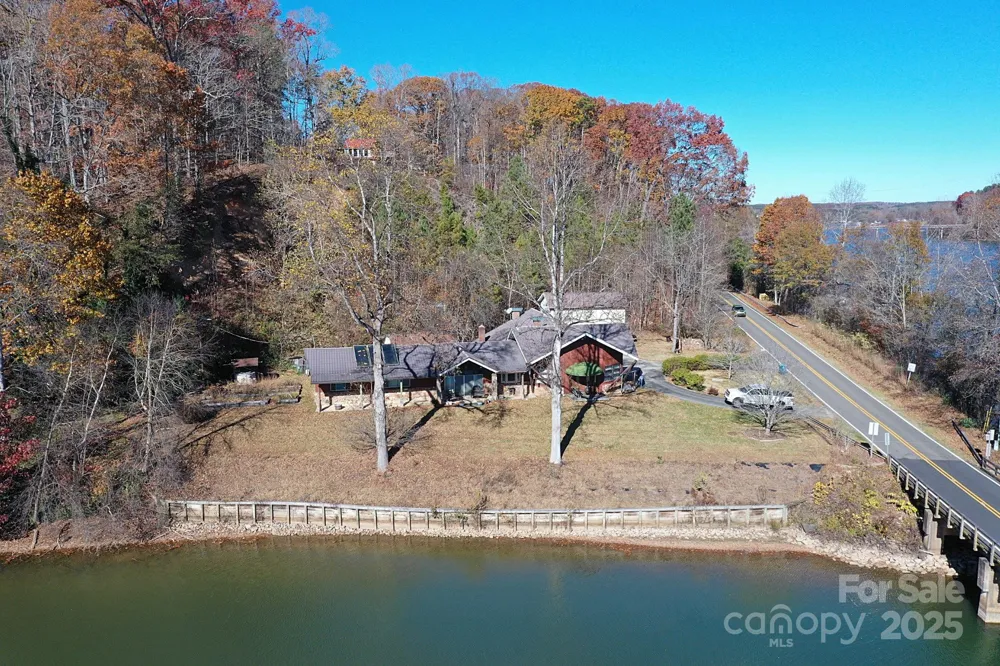1859 Kale Road Catawba, NC 28609