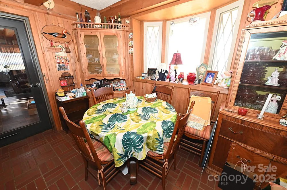 1859 Kale Road Catawba, NC 28609