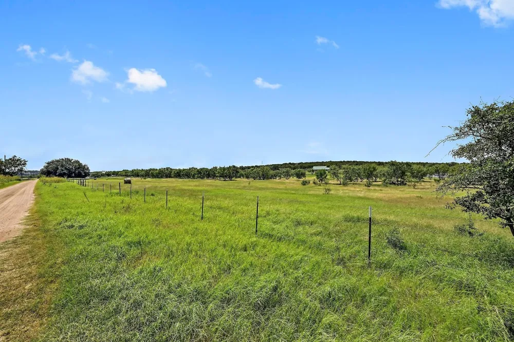 255 Skyline Drive Marble Falls, TX 78654