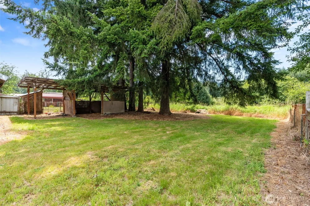 681 State Route 7 Morton, WA 98356