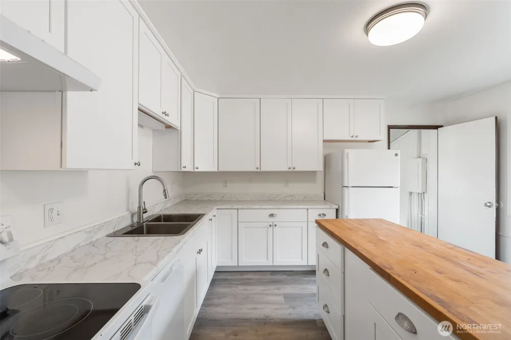 681 State Route 7 Morton, WA 98356