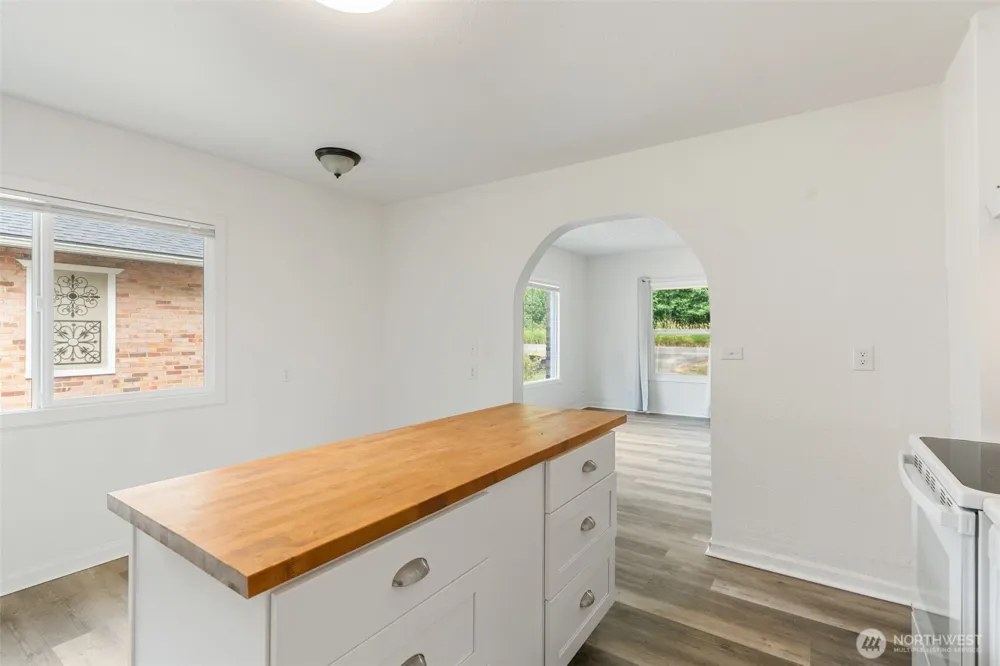 681 State Route 7 Morton, WA 98356