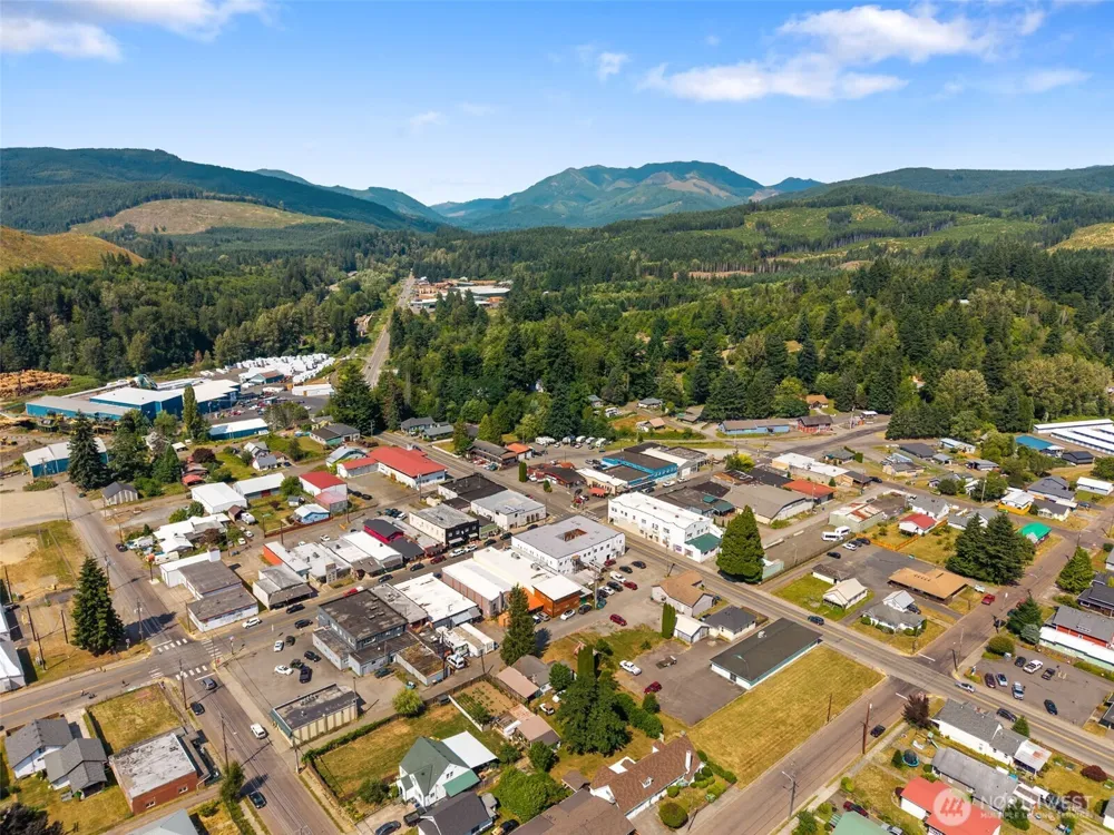 681 State Route 7 Morton, WA 98356
