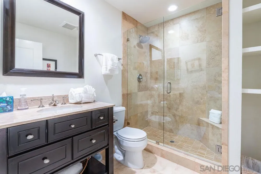 2508 Manchester Ave Cardiff by the Sea, CA 92007