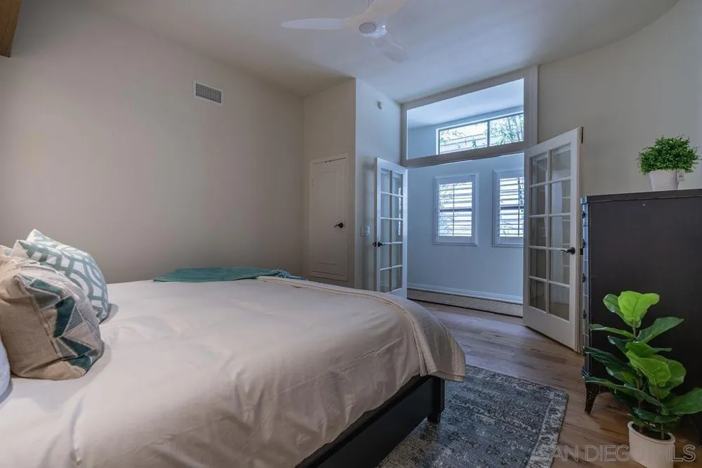 2508 Manchester Ave Cardiff by the Sea, CA 92007