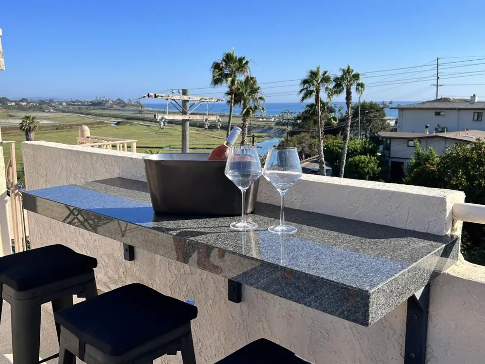2508 Manchester Ave Cardiff by the Sea, CA 92007