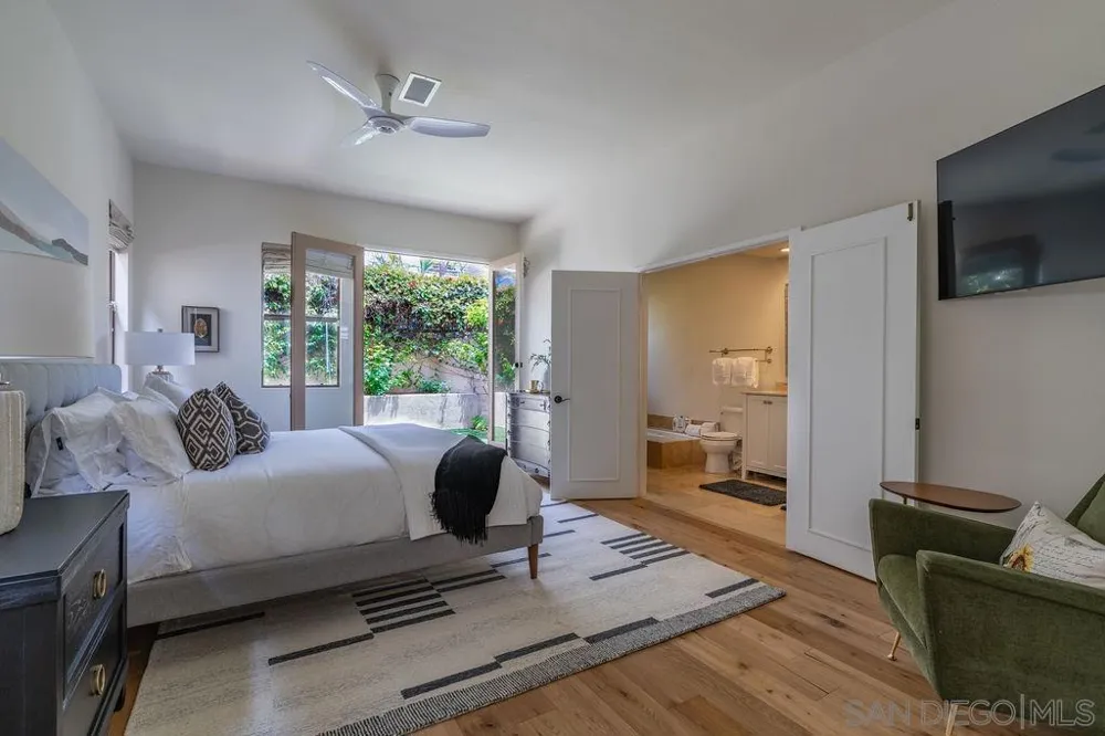 2508 Manchester Ave Cardiff by the Sea, CA 92007