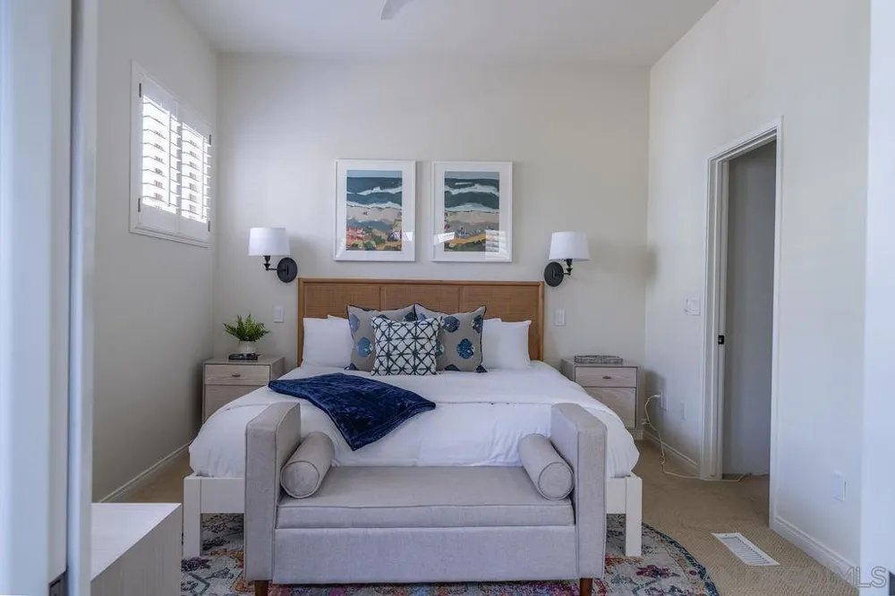 2508 Manchester Ave Cardiff by the Sea, CA 92007