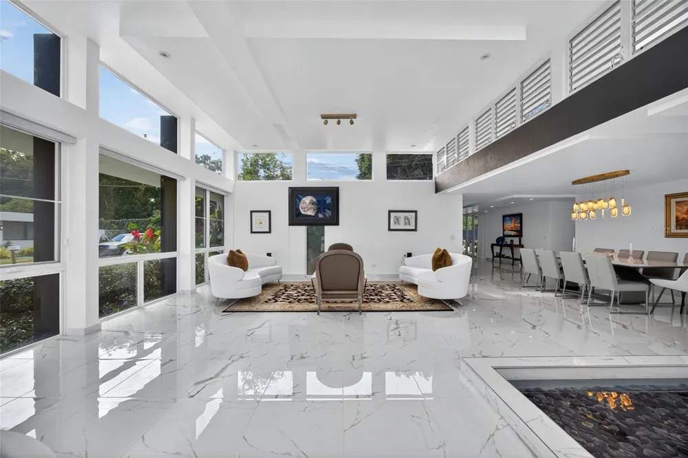 A9 SERRANIA Guaynabo, PR 00966