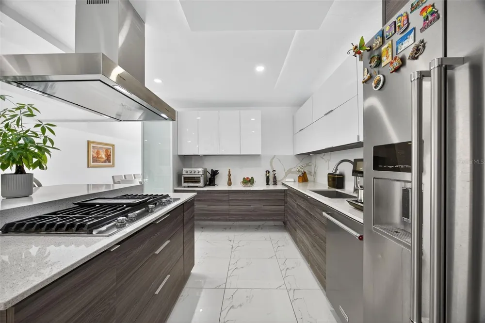 A9 SERRANIA Guaynabo, PR 00966
