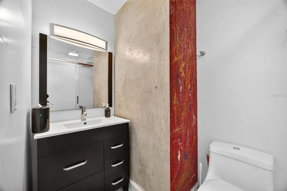 A9 SERRANIA Guaynabo, PR 00966