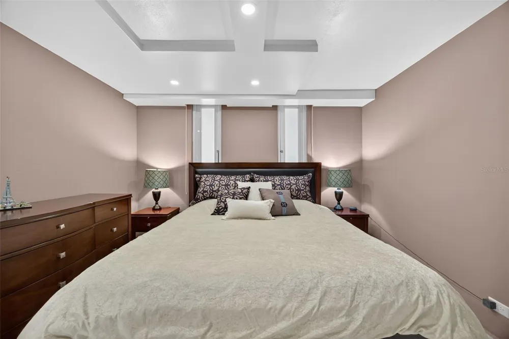 A9 SERRANIA Guaynabo, PR 00966