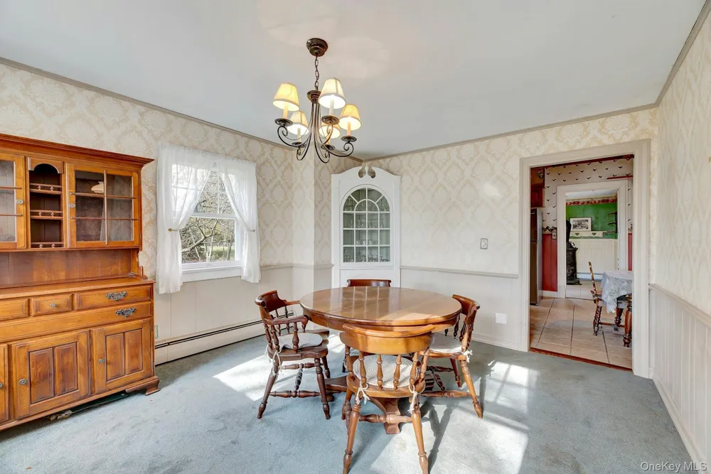 1760 Albertson Lane Greenport, NY 11944