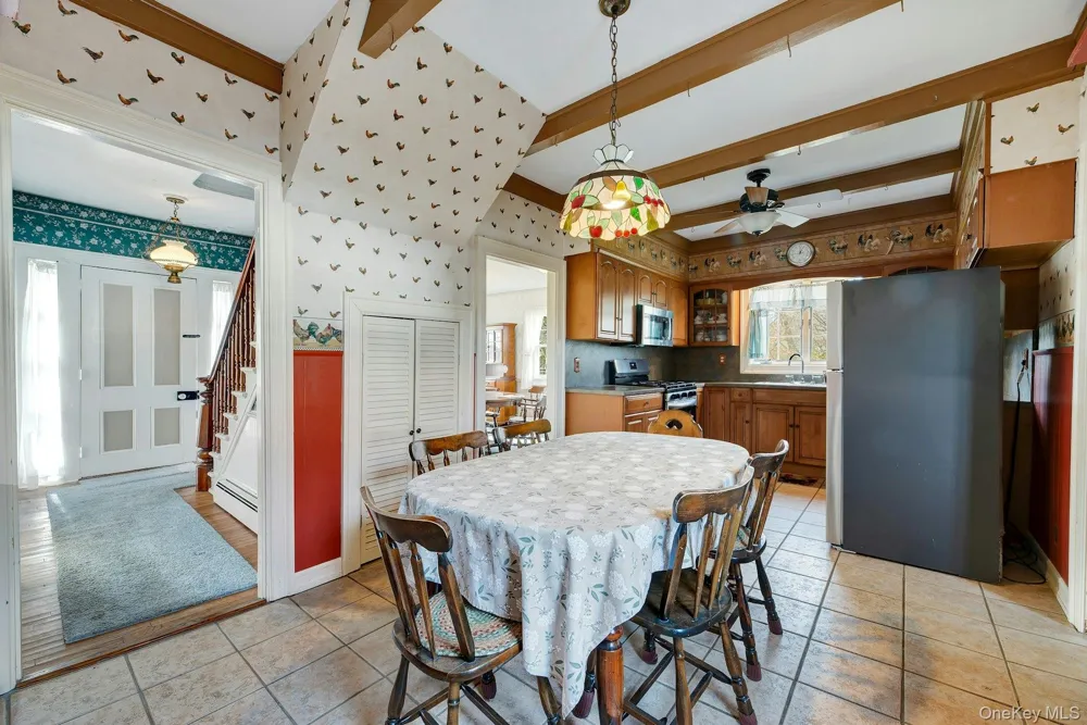 1760 Albertson Lane Greenport, NY 11944