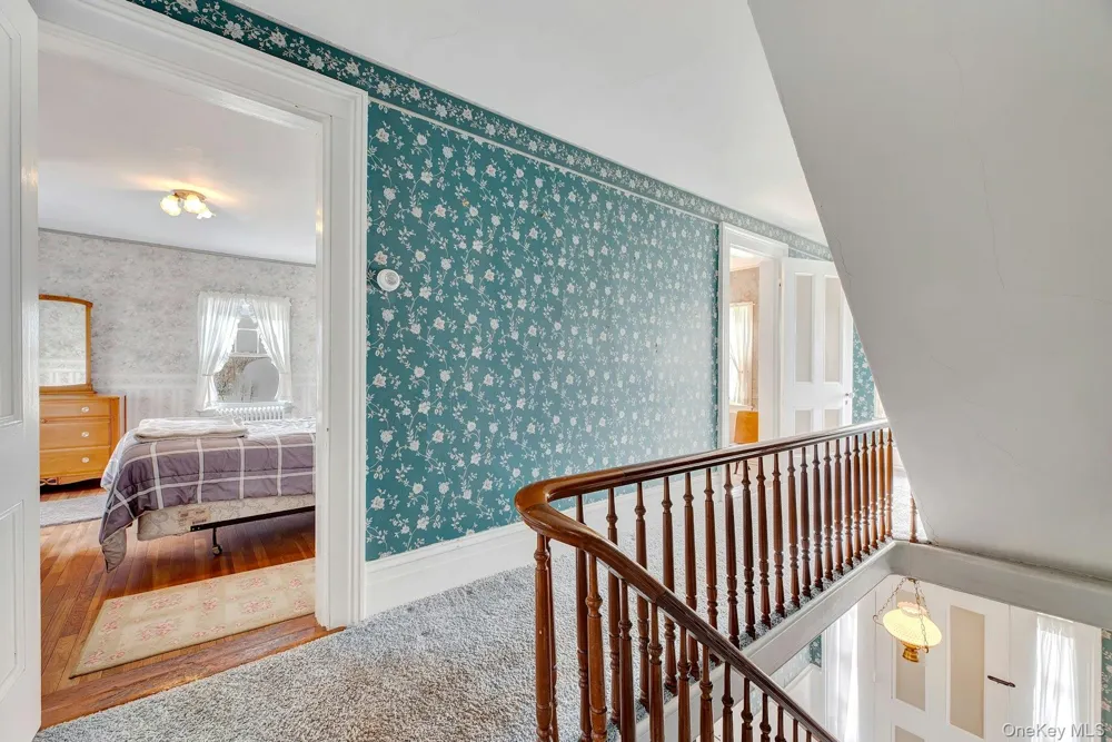 1760 Albertson Lane Greenport, NY 11944
