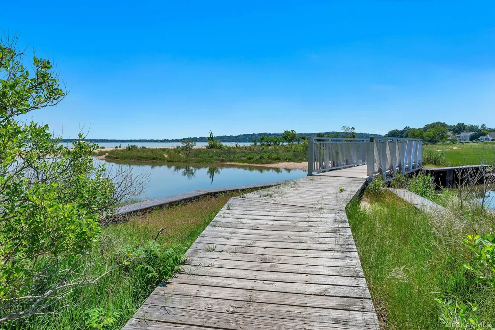 1760 Albertson Lane Greenport, NY 11944