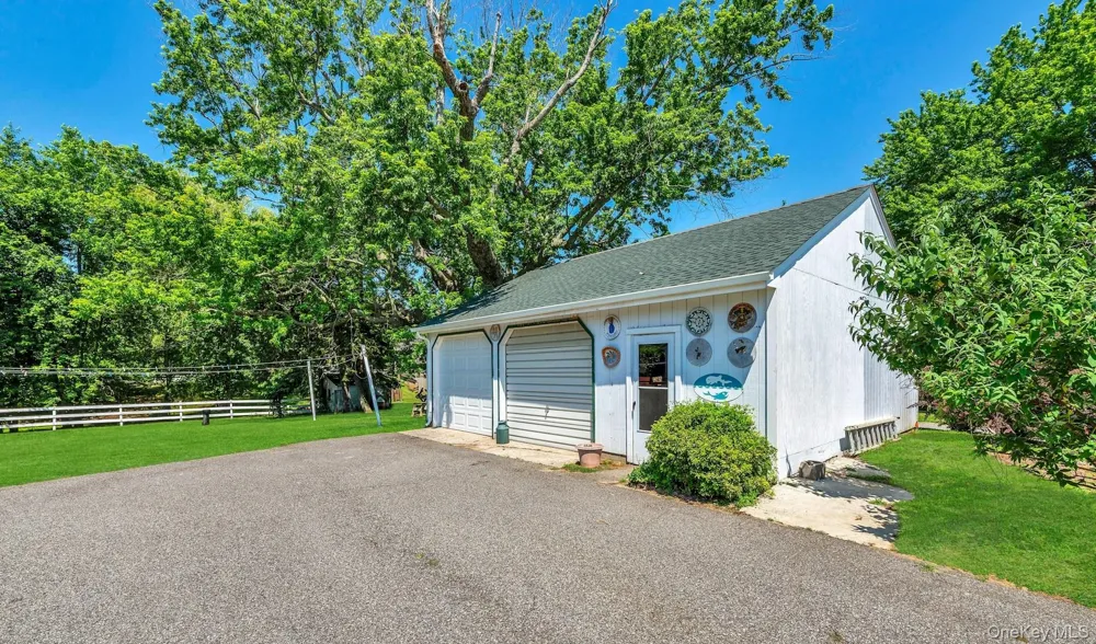 1760 Albertson Lane Greenport, NY 11944