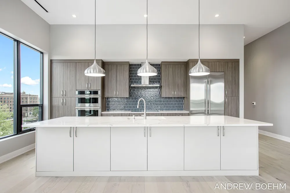 159 S River Avenue #404 Holland City, MI 49423