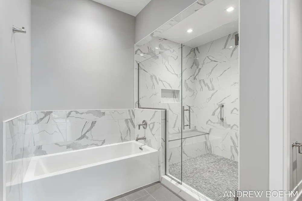 159 S River Avenue #404 Holland City, MI 49423