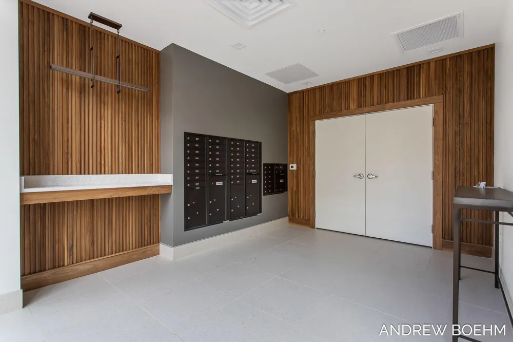 159 S River Avenue #404 Holland City, MI 49423