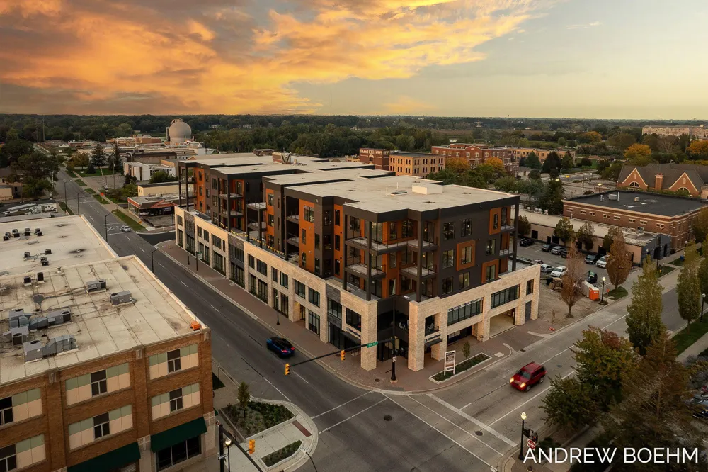 159 S River Avenue #404 Holland City, MI 49423