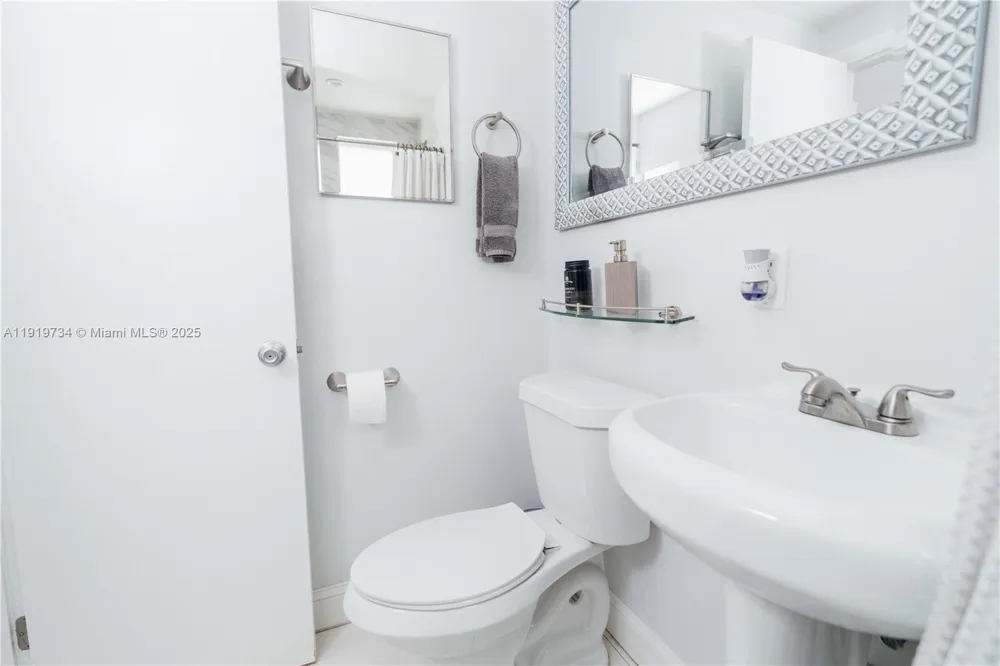 7901 SW 64th Ave #6 South Miami, FL 33143