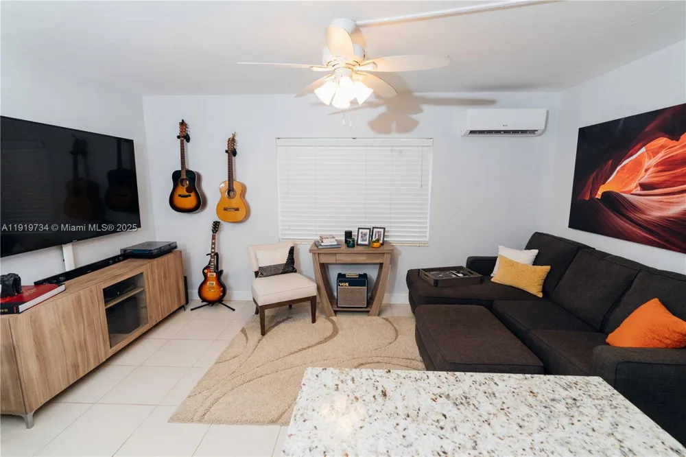 7901 SW 64th Ave #6 South Miami, FL 33143