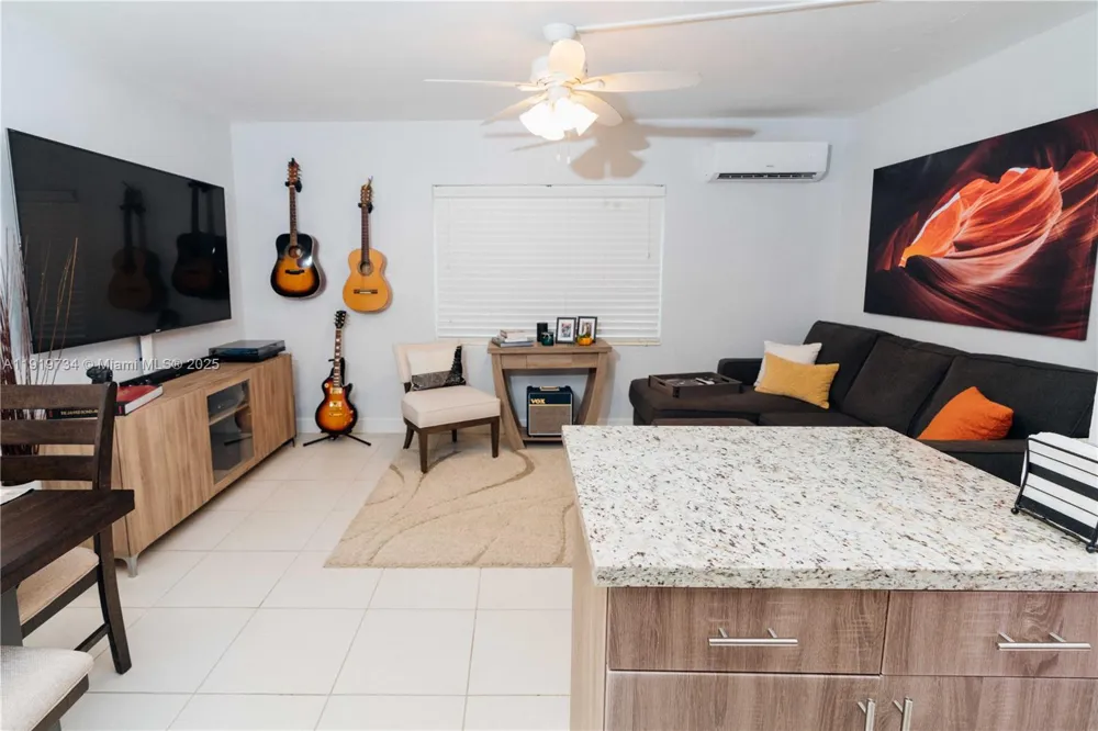 7901 SW 64th Ave #6 South Miami, FL 33143