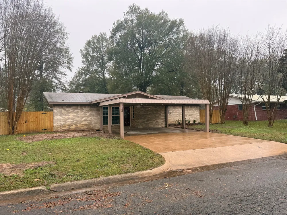112 Myrtle Dr New Boston, TX 75570