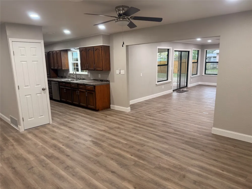 112 Myrtle Dr New Boston, TX 75570