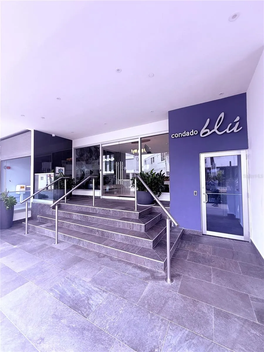 Clemenceau DECLASSE #702 San Juan, PR 00907