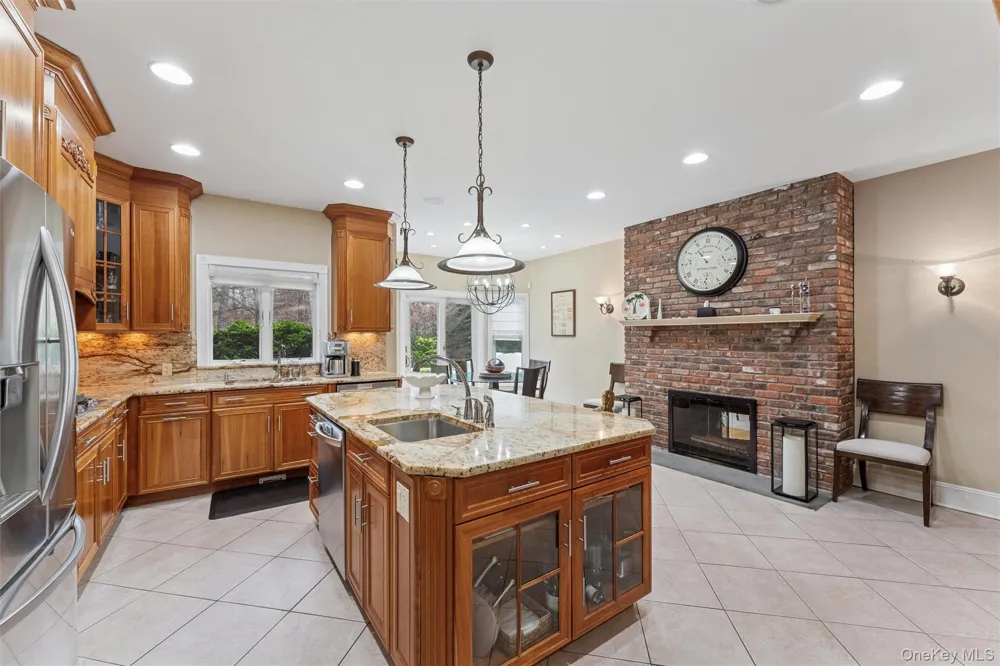 3 Cherry Blossom Lane East Quogue, NY 11942