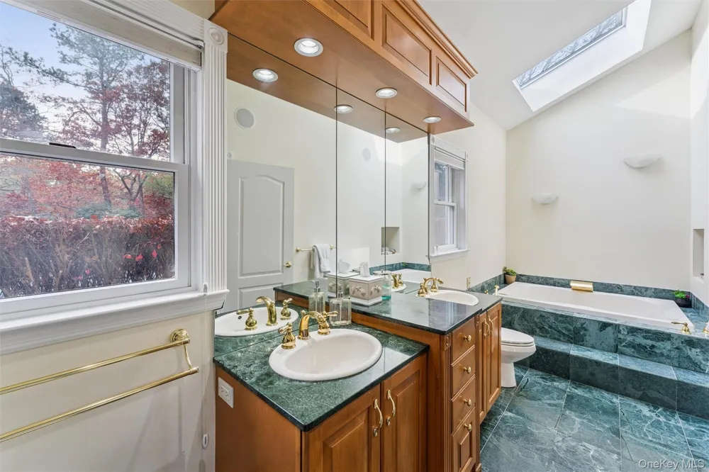 3 Cherry Blossom Lane East Quogue, NY 11942