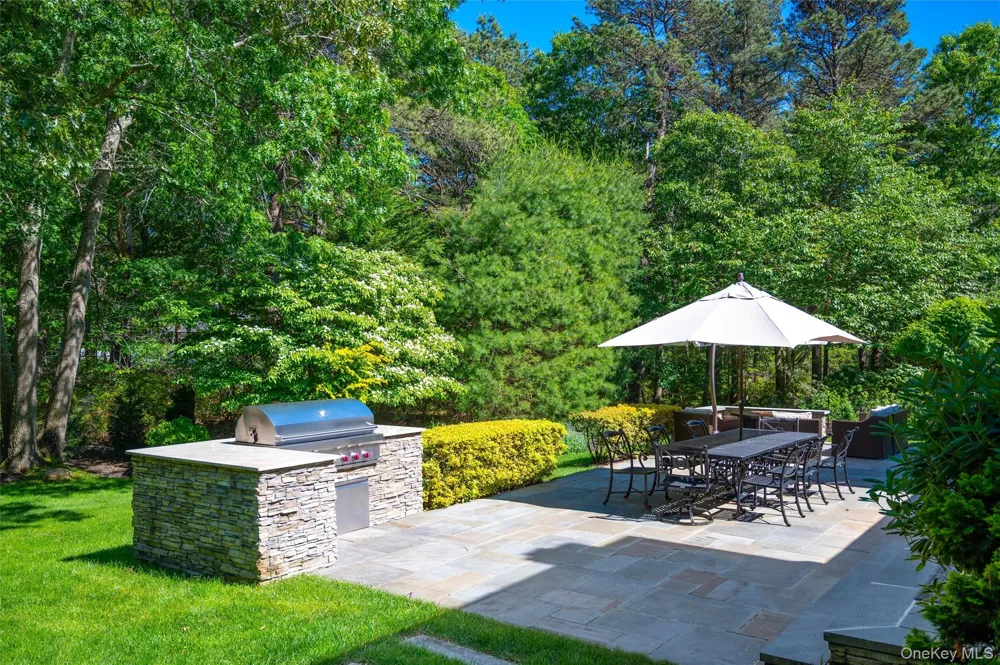 3 Cherry Blossom Lane East Quogue, NY 11942