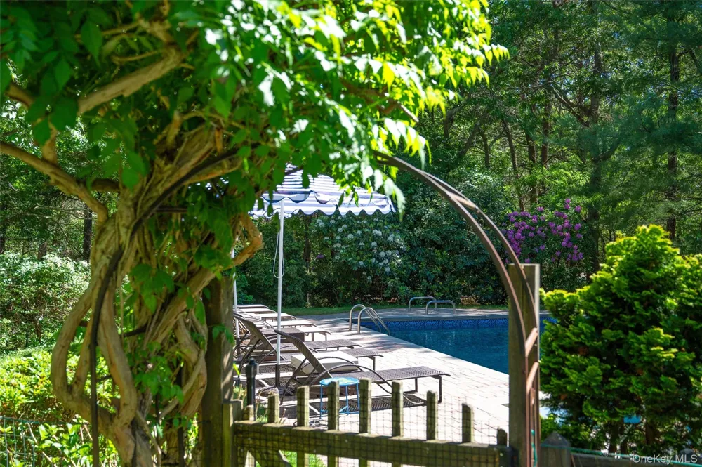 3 Cherry Blossom Lane East Quogue, NY 11942