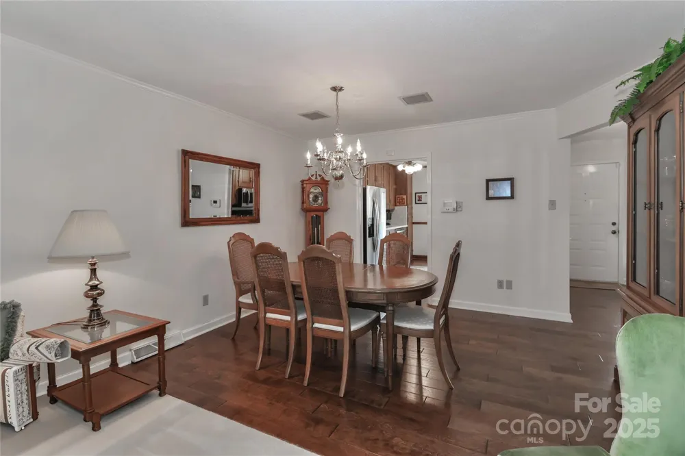 1359 Radio Road Statesville, NC 28625