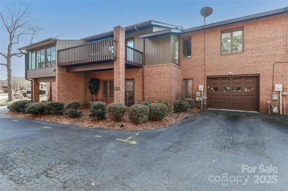 1359 Radio Road Statesville, NC 28625