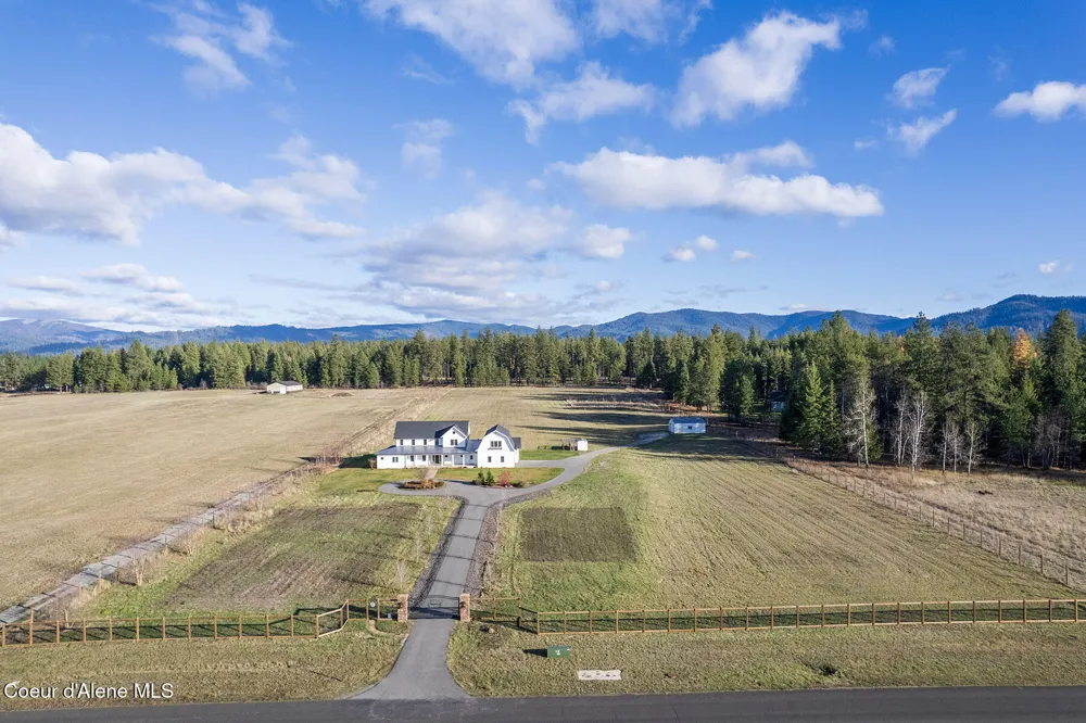 12378 MEADOW WOOD LANE Hayden, ID 83835
