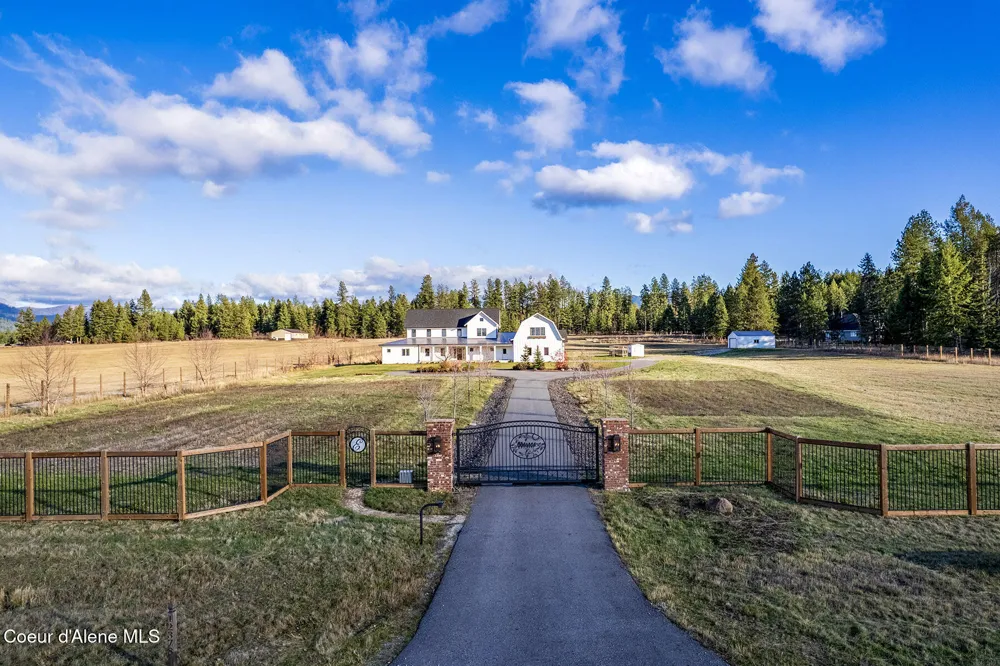 12378 MEADOW WOOD LANE Hayden, ID 83835