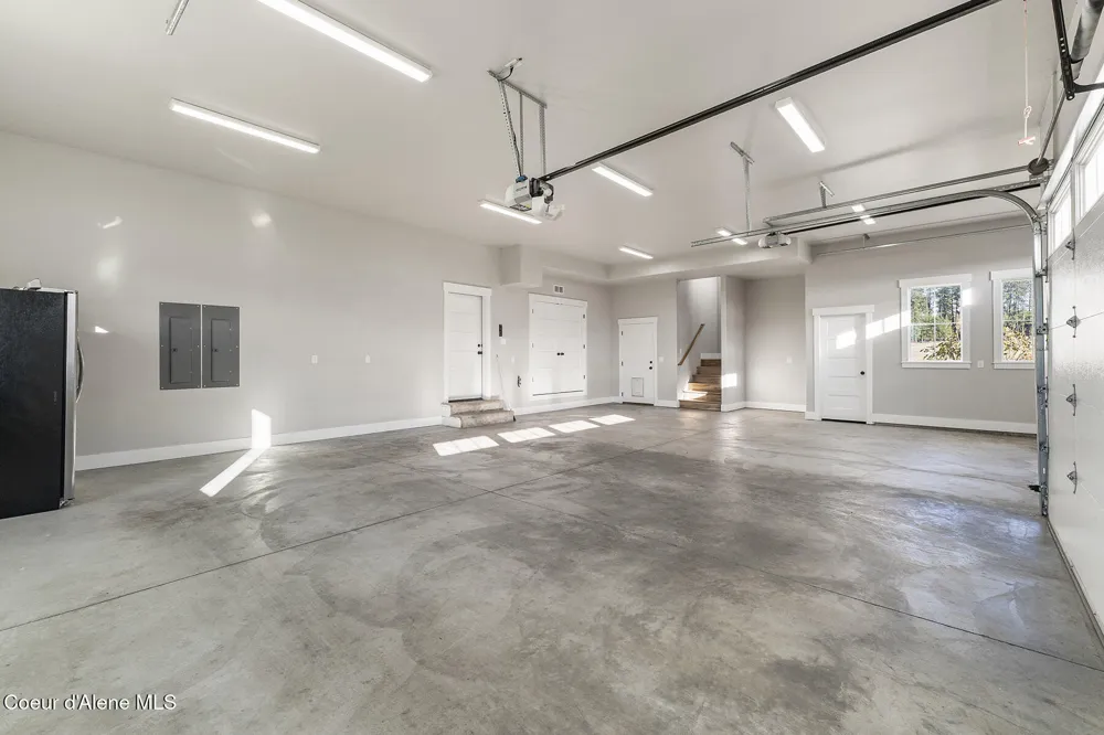 12378 MEADOW WOOD LANE Hayden, ID 83835