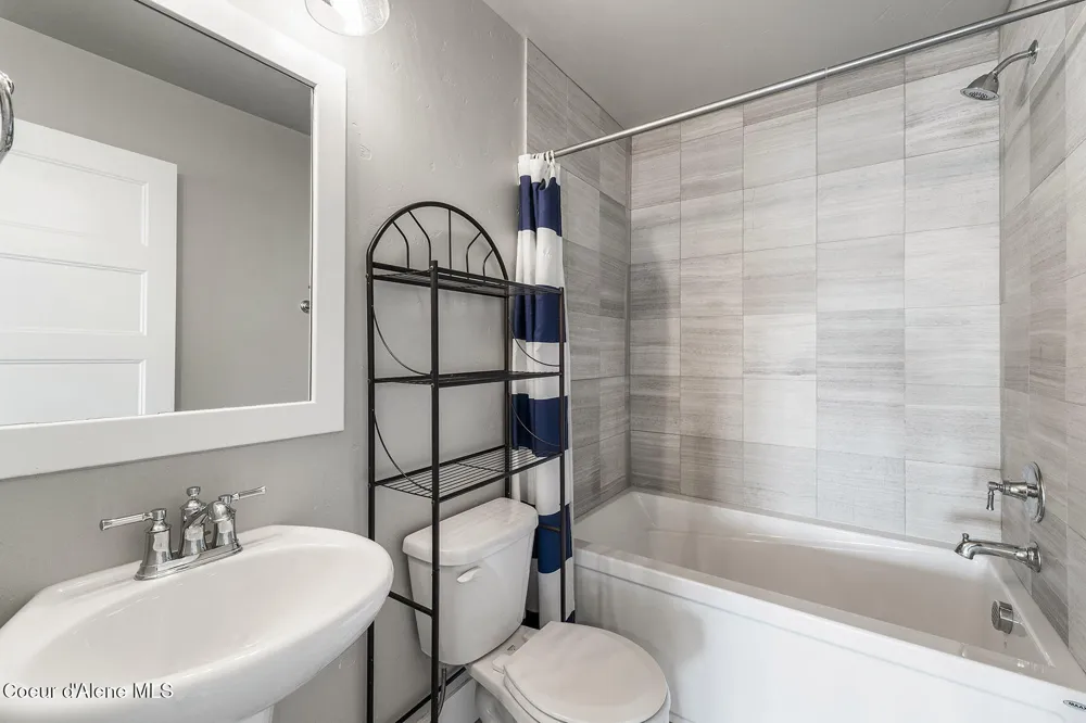 12378 MEADOW WOOD LANE Hayden, ID 83835