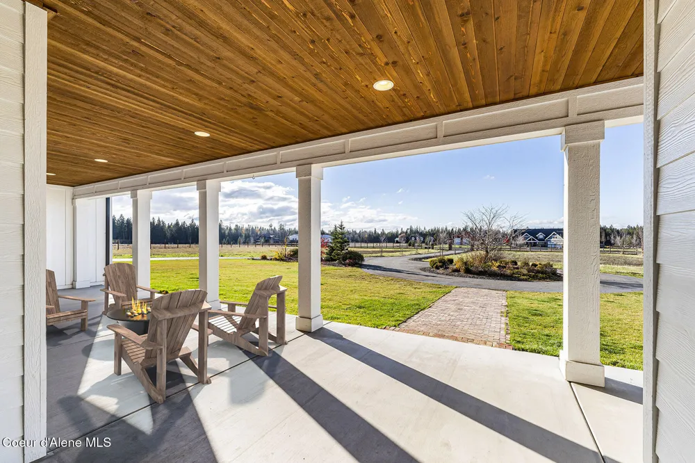 12378 MEADOW WOOD LANE Hayden, ID 83835
