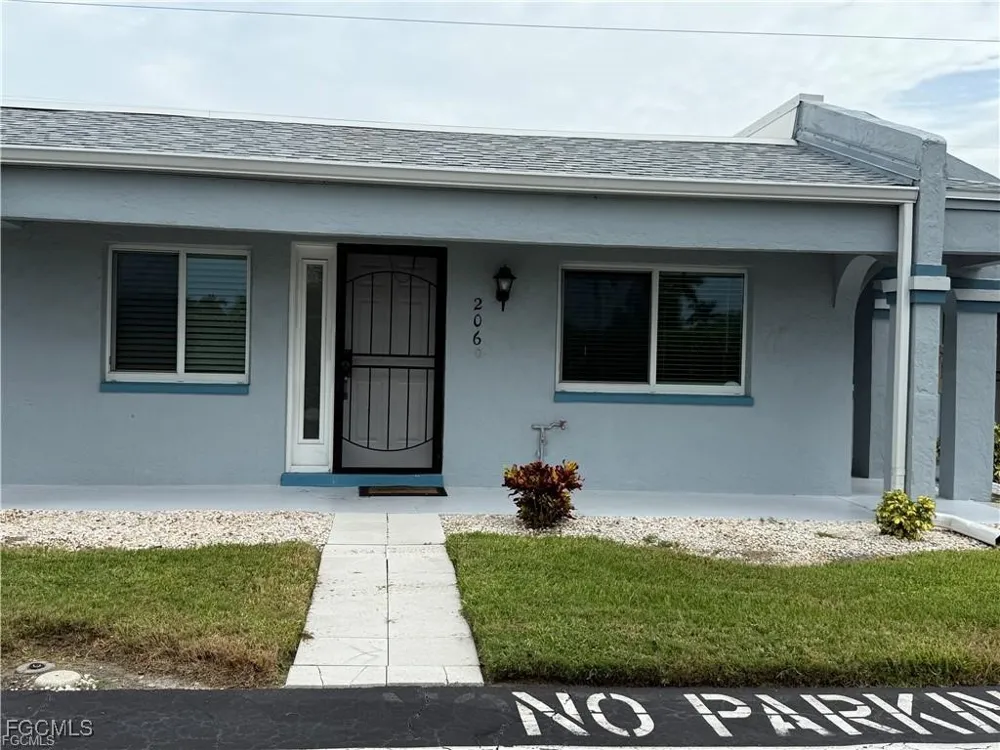 Cape Coral Parkway W #206 Cape Coral, FL 33914