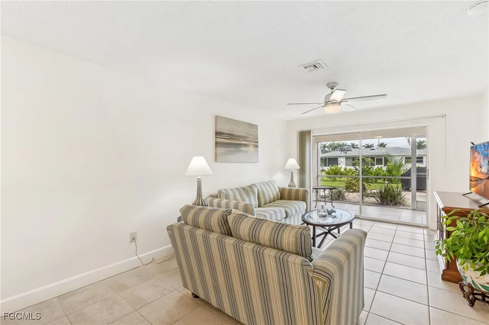 Cape Coral Parkway W #206 Cape Coral, FL 33914