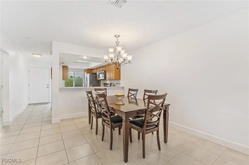 Cape Coral Parkway W #206 Cape Coral, FL 33914