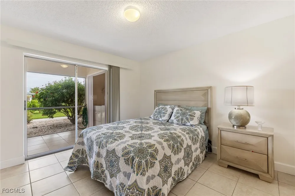 Cape Coral Parkway W #206 Cape Coral, FL 33914