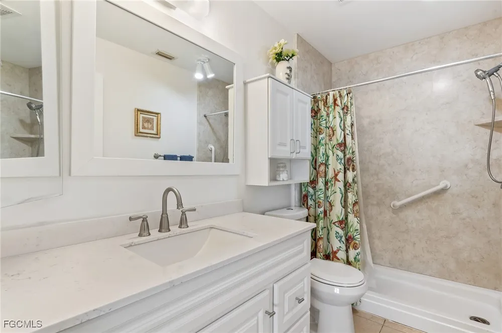 Cape Coral Parkway W #206 Cape Coral, FL 33914