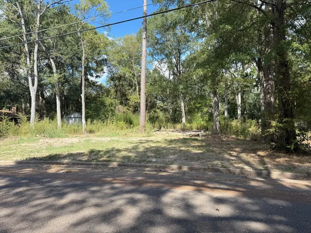 159835 Broadmoor Drive Lufkin, TX 75904
