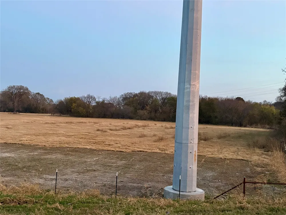 1600 Lavender Road Lancaster, TX 75146