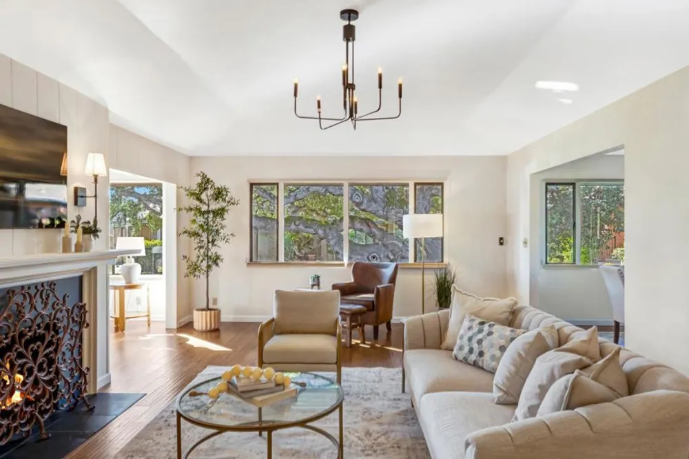223 Del Mesa Carmel Carmel, CA 93923